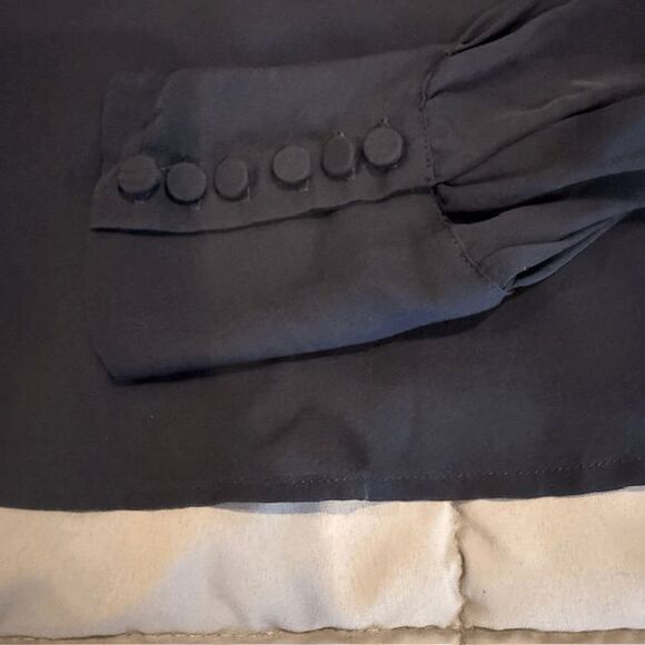 Nili Lotan 100% Silk Navy Blue Blouse Ruffle Neck Button Up Back Size Medium - Picture 7 of 12